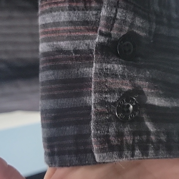 🛑259.  Men Fox shirt button up size xl - Picture 6 of 8